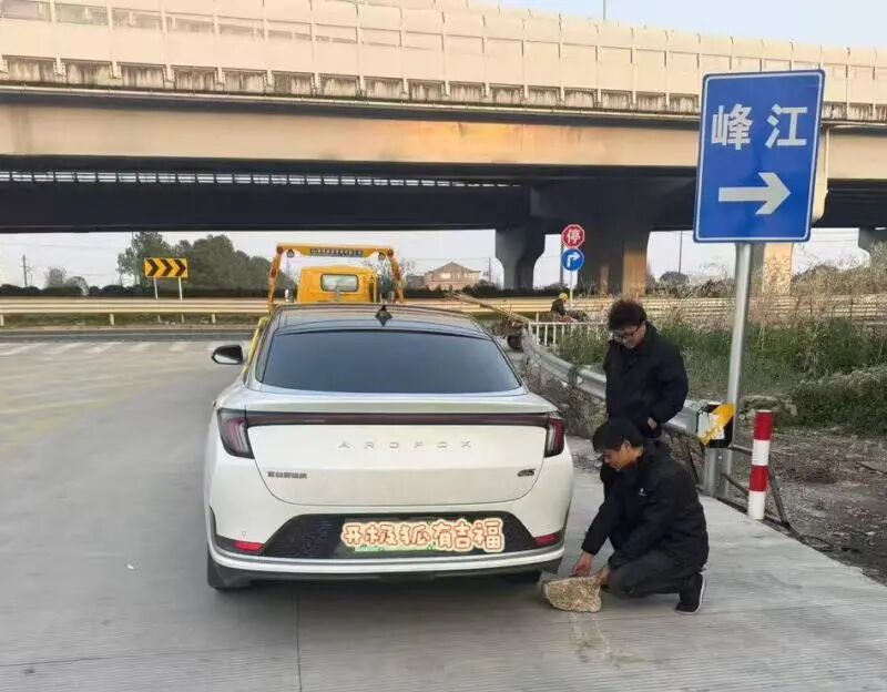 4.��.jpg